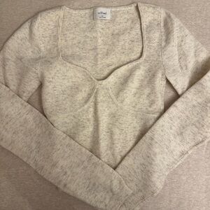 Aritzia sweater long sleeve cropped top🍦